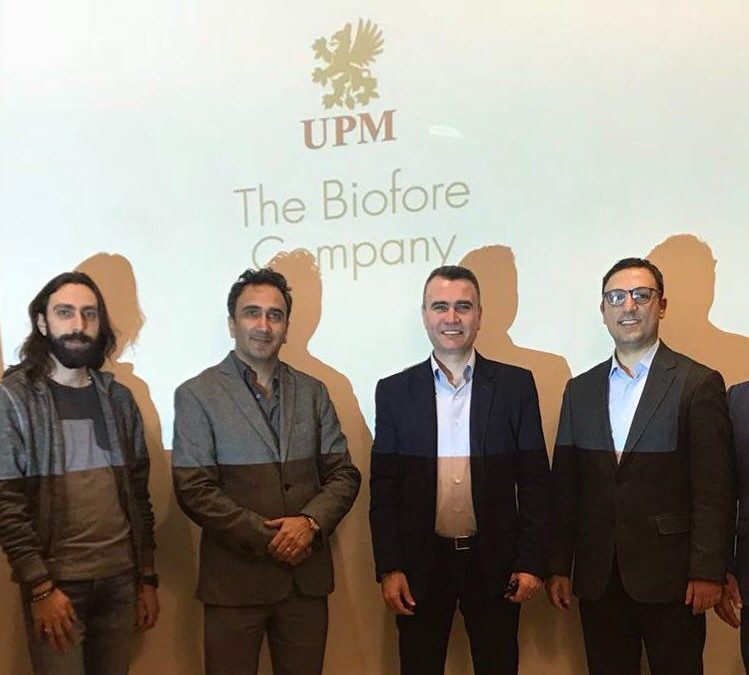 دوره ی آموزشی  یک روزه شرکت UPM فنلاند با حضور نمایندگان ترکیه ای در شرکت رایان لیبل
